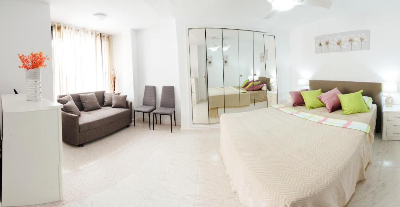 Holiday Suite Playa Del Cura Torrevieja Eksteriør billede
