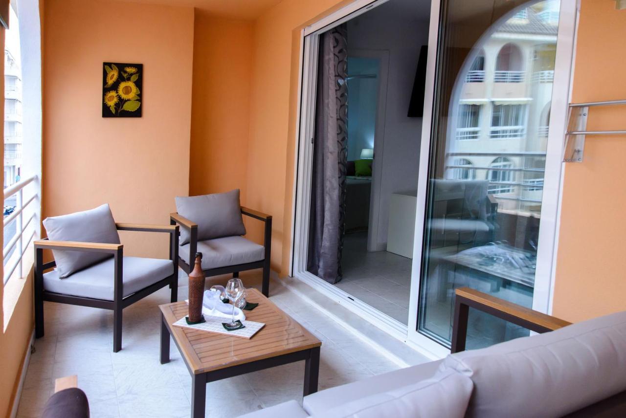 Holiday Suite Playa Del Cura Torrevieja Eksteriør billede