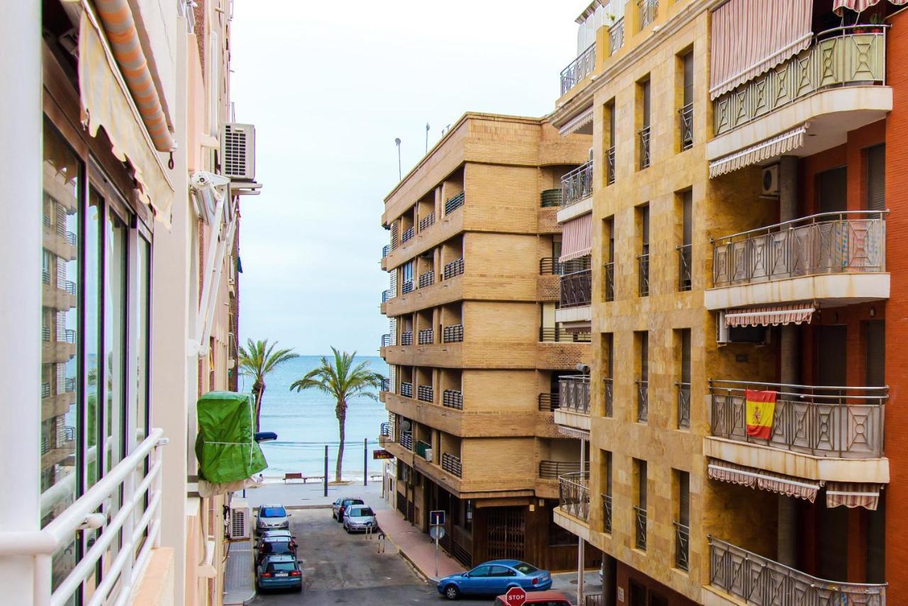 Holiday Suite Playa Del Cura Torrevieja Eksteriør billede